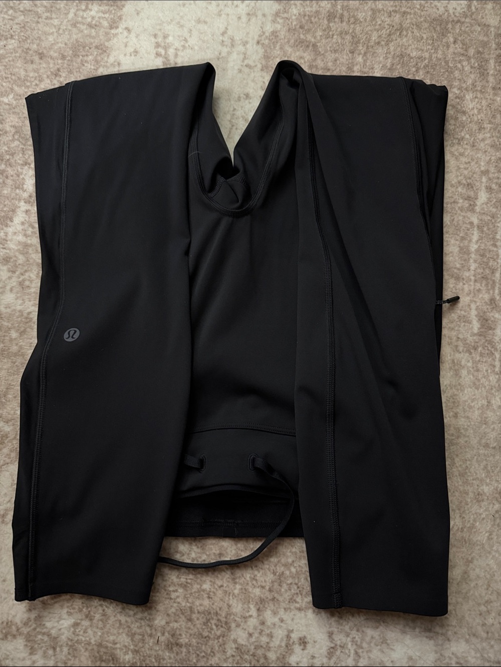 lululemon athletica Black Athletic Leggings with Zip Pocket - Picture 3 of 6